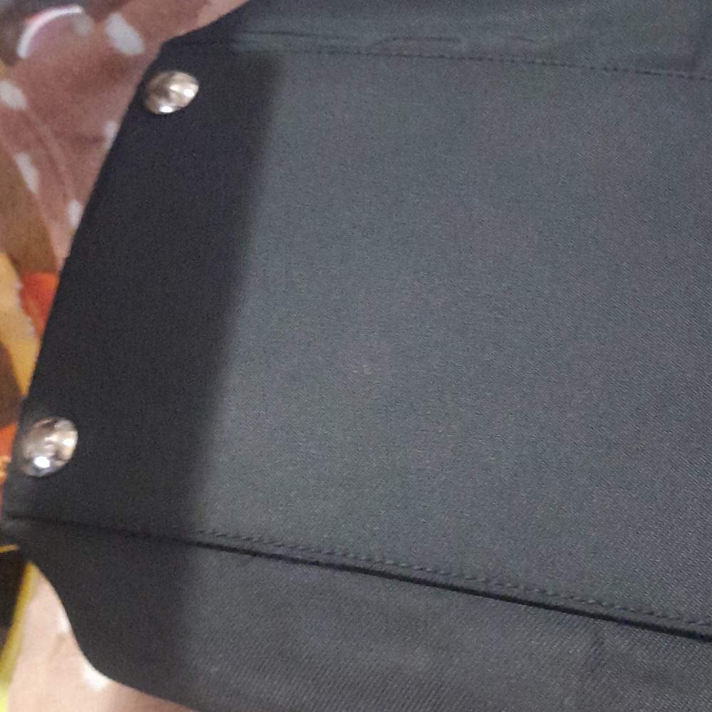 Gucci Authentic Black Satchel with Patent Handles/silver Logo Bar - Picture 12 of 12